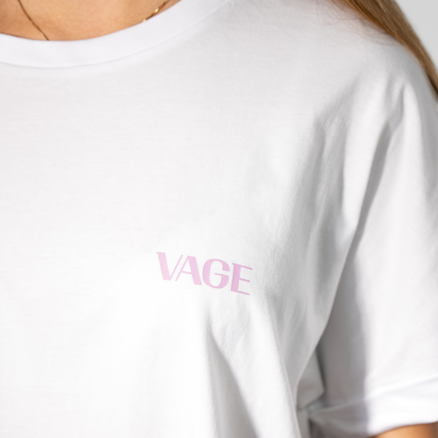 "METAMORA" oversized tee white