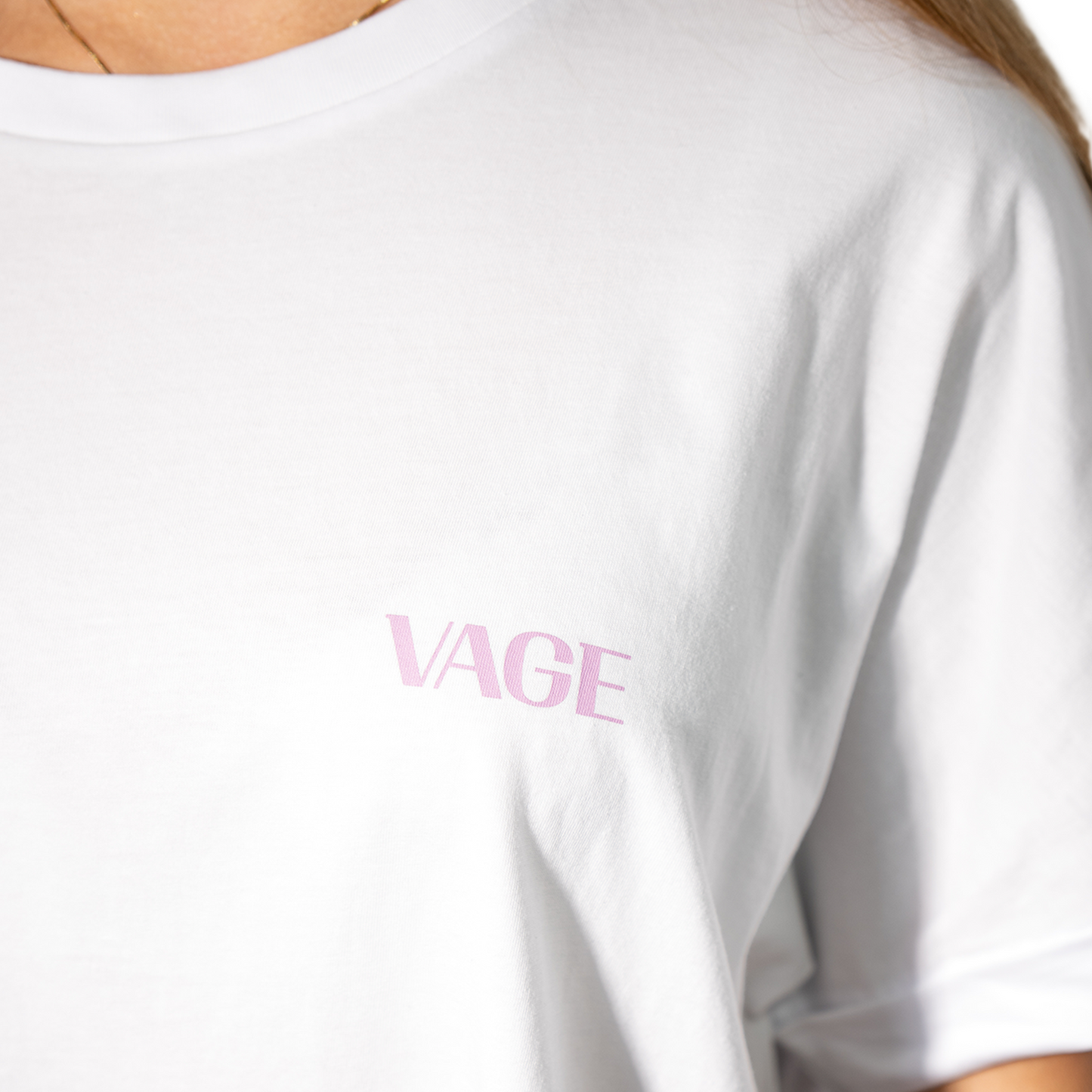 "METAMORA" oversized tee white