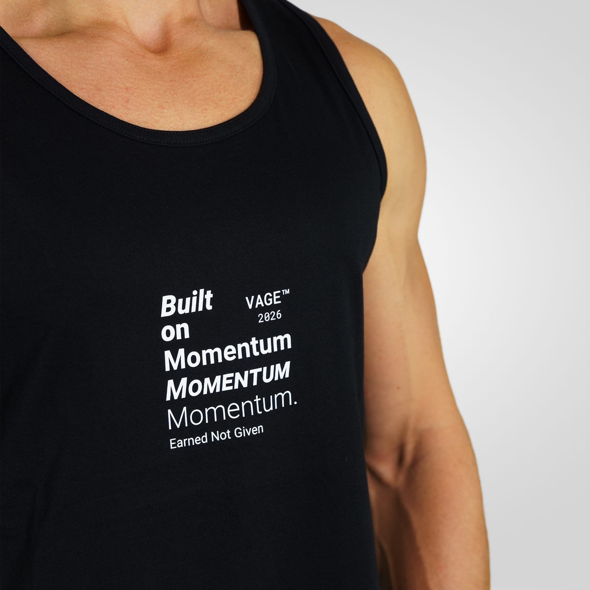 "MOMENTUM" tanktop black